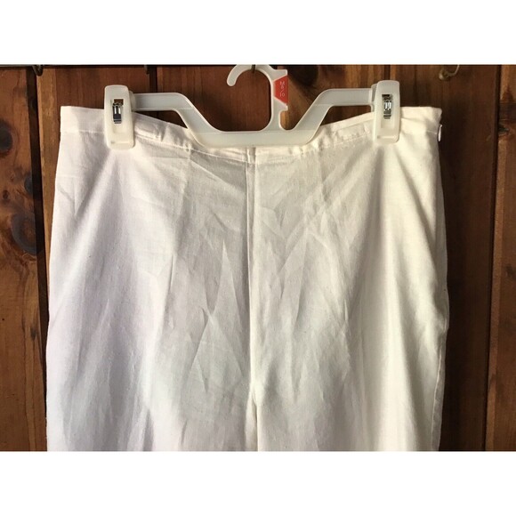 Outfit Petite White Dress Pants Sz 10P Linen Blend Beaded Embroidered Ankle Crop - Picture 3 of 8